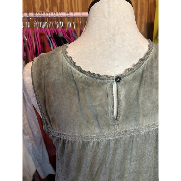 KNOX ROSE Size L 3/4 Sleeveless Knit Blouse Green Eyelet Embroidered Boho - Picture 8 of 9
